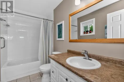 53 Therrien Court Penetanguishene ON L9M 1P6