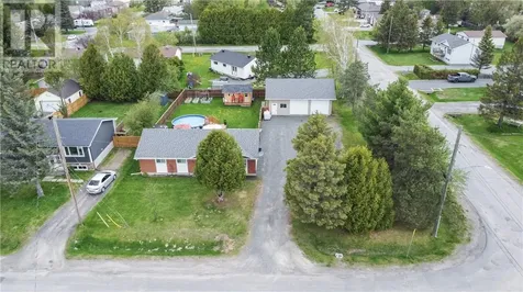 1688 Harry Street Val Caron ON P3N 1J3