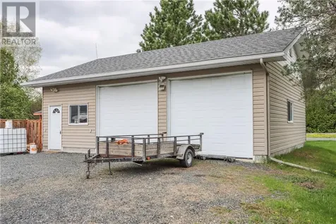 1688 Harry Street Val Caron ON P3N 1J3