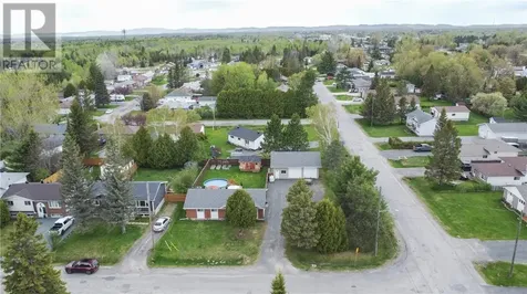 1688 Harry Street Val Caron ON P3N 1J3