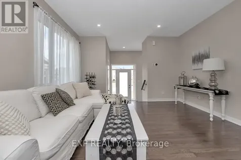 279 Falsetto Street Ottawa ON K1W 0S4