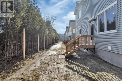 279 Falsetto Street Ottawa ON K1W 0S4