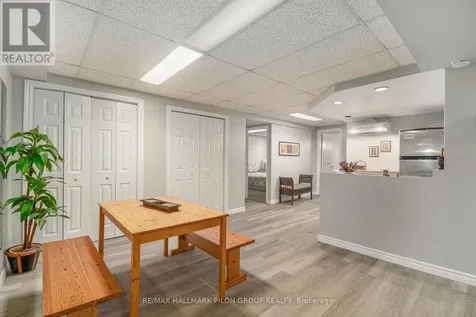1674 Sansonnet Street Ottawa ON K1C 5Y6