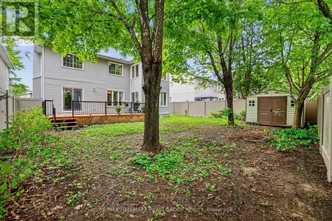 1674 Sansonnet Street Ottawa ON K1C 5Y6