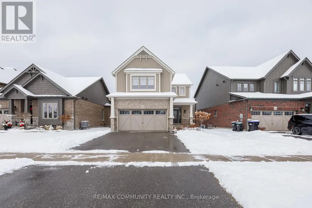 122 Plewes Drive Collingwood ON L9Y 5M4