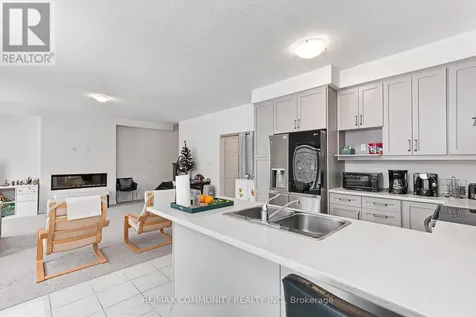 122 Plewes Drive Collingwood ON L9Y 5M4