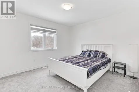 122 Plewes Drive Collingwood ON L9Y 5M4