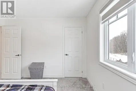 122 Plewes Drive Collingwood ON L9Y 5M4