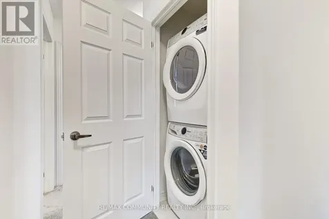 122 Plewes Drive Collingwood ON L9Y 5M4
