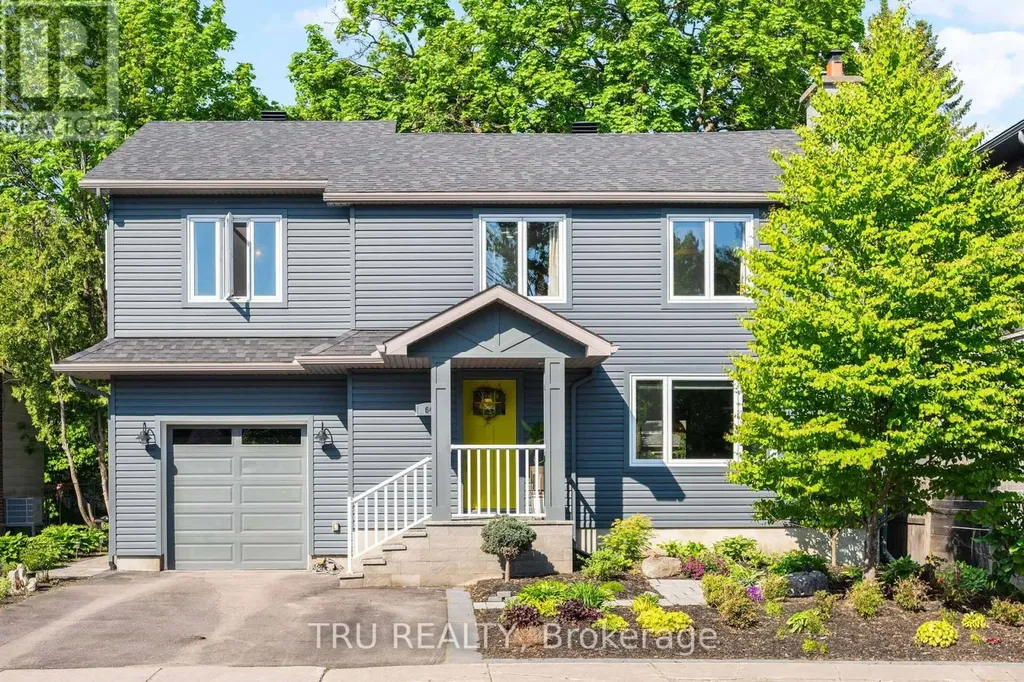 64 Stevenson Avenue Ottawa ON K1Z 6N1