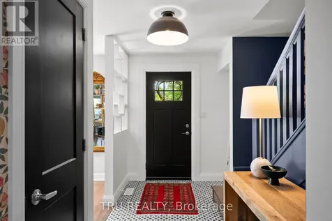 64 Stevenson Avenue Ottawa ON K1Z 6N1