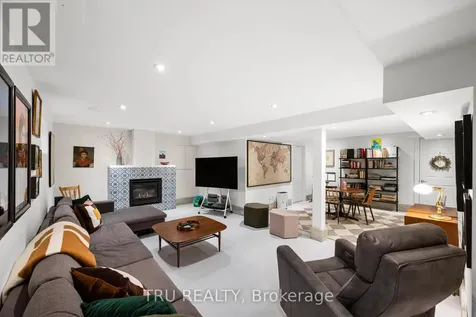 64 Stevenson Avenue Ottawa ON K1Z 6N1