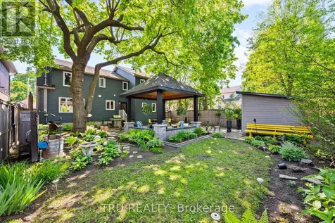 64 Stevenson Avenue Ottawa ON K1Z 6N1