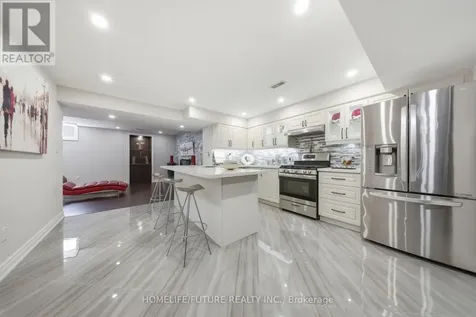 9 Stonesthrow Crescent Uxbridge ON L0C 1A0