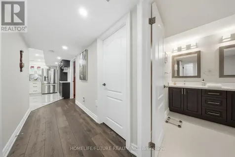 9 Stonesthrow Crescent Uxbridge ON L0C 1A0
