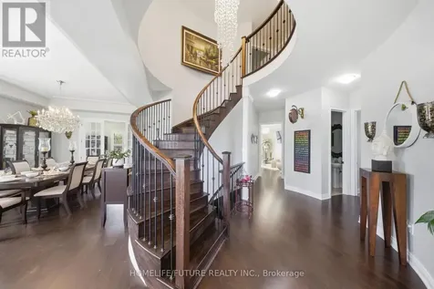9 Stonesthrow Crescent Uxbridge ON L0C 1A0