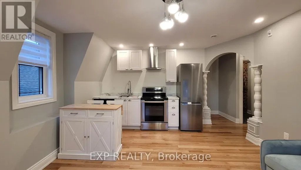 157 James Street Ottawa ON K1R 5M4
