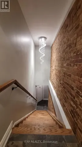 157 James Street Ottawa ON K1R 5M4