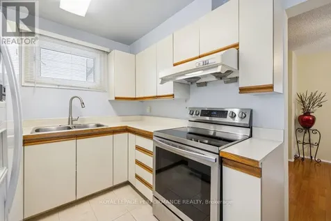 525 Kirkwood Avenue Ottawa ON K1Z 5X2