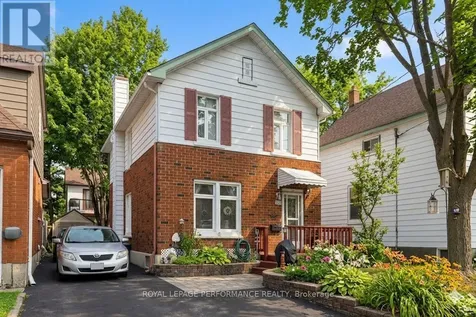 525 Kirkwood Avenue Ottawa ON K1Z 5X2