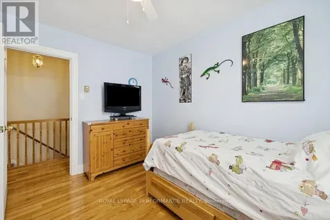 525 Kirkwood Avenue Ottawa ON K1Z 5X2