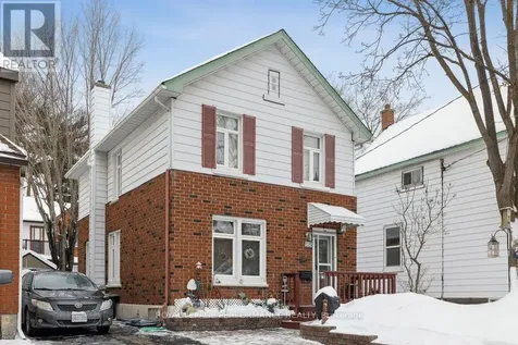 525 Kirkwood Avenue Ottawa ON K1Z 5X2