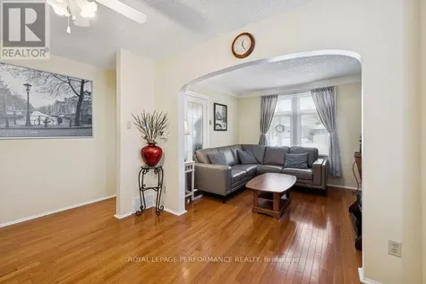 525 Kirkwood Avenue Ottawa ON K1Z 5X2
