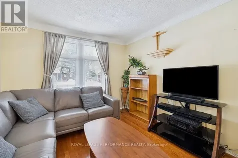 525 Kirkwood Avenue Ottawa ON K1Z 5X2