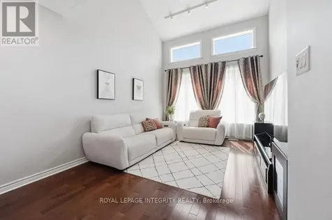 268 Keyrock Drive Ottawa ON K2T 0G2