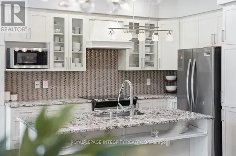 268 Keyrock Drive Ottawa ON K2T 0G2