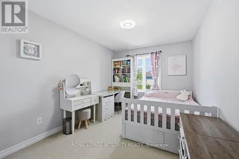 268 Keyrock Drive Ottawa ON K2T 0G2