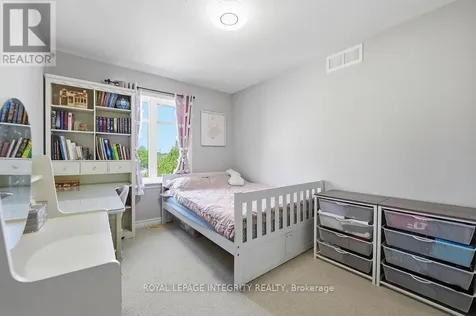 268 Keyrock Drive Ottawa ON K2T 0G2