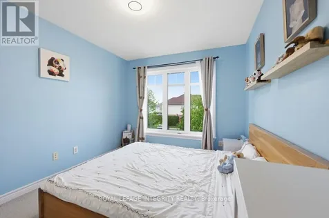 268 Keyrock Drive Ottawa ON K2T 0G2