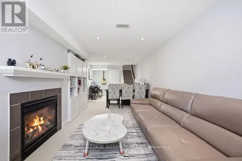268 Keyrock Drive Ottawa ON K2T 0G2