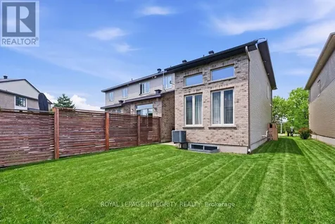 268 Keyrock Drive Ottawa ON K2T 0G2