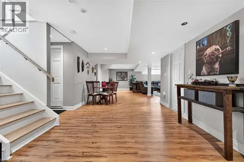 4 Peter Street Hamilton ON L8B 0Z4