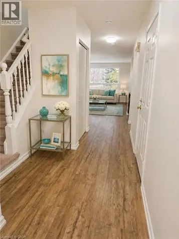 253 Pineland Place Waterloo ON N2T 2S4