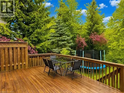 253 Pineland Place Waterloo ON N2T 2S4