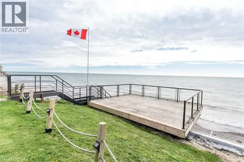 577 Edgewater Place Dunnville ON N1A 2W8