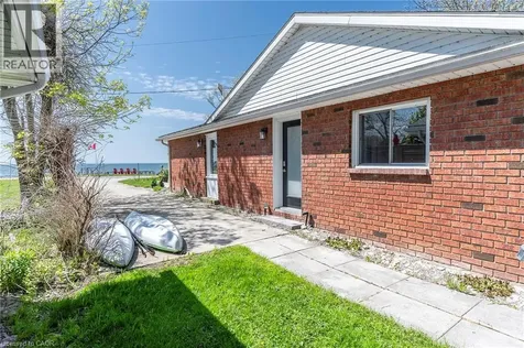 577 Edgewater Place Dunnville ON N1A 2W8