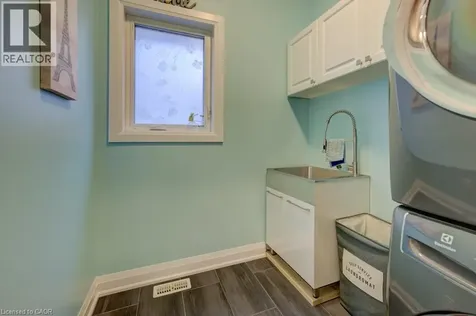 43 Greyhawk Street Kitchener ON N2K 0C7