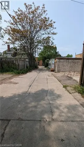 750 Barton Street East Hamilton ON L8L 3B1