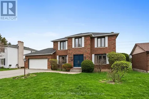 28 Parmalea Crescent Ottawa ON K2E 7J2