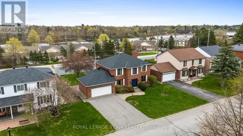 28 Parmalea Crescent Ottawa ON K2E 7J2