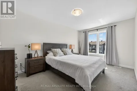 912 Lixnaw Court Ottawa ON K2C 3H2