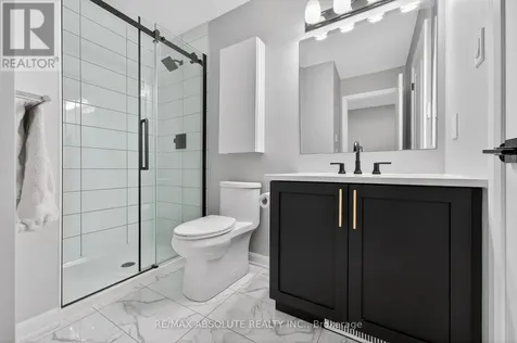 912 Lixnaw Court Ottawa ON K2C 3H2