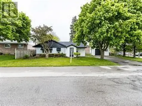 15 Spiers Crescent Cambridge ON N1R 3A9