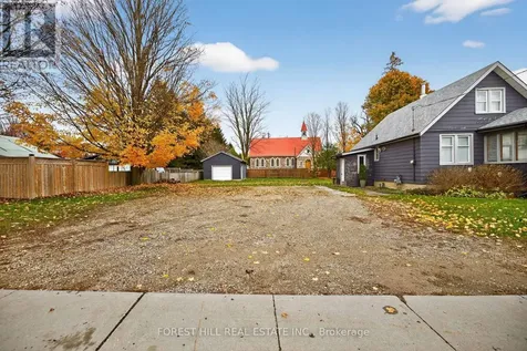 3 Elora Street North Mapleton ON N0B 1A0