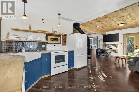 3 Elora Street North Mapleton ON N0B 1A0