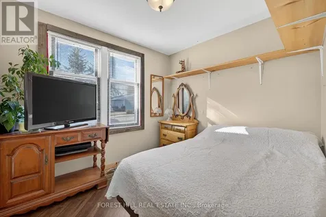 3 Elora Street North Mapleton ON N0B 1A0